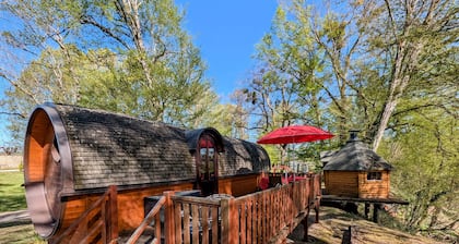 Unique Retreat by the SaĂŽne in Mantoche