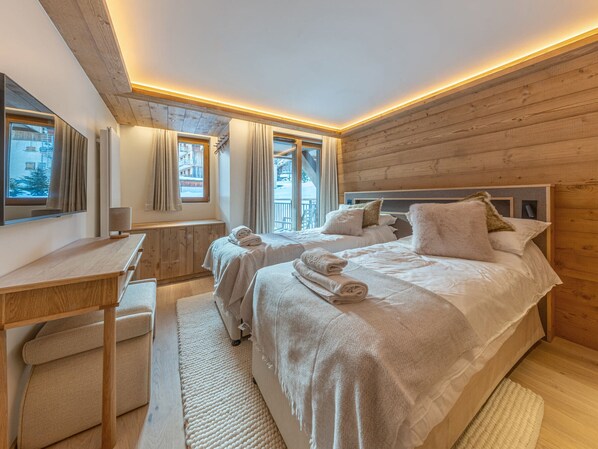 3 bedrooms, free WiFi, bed sheets