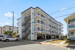 Exterior - Updated Two Bedroom Oceanside Condo w/ Good Views (Ocean City)
