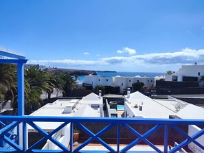 Property grounds - Casa del mar - heated swimming pool (Playa Blanca)