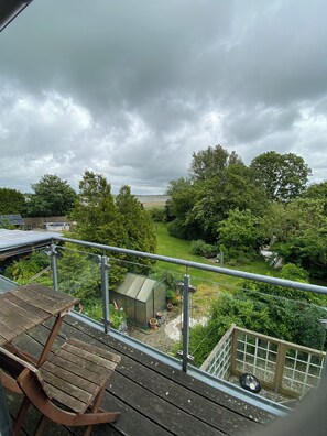 Outdoor dining - Vacation home right on the Danish border (Aventoft)