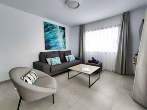 TV - Villa Anny, heated pool, ideal for families! (PLAYA BLANCA)