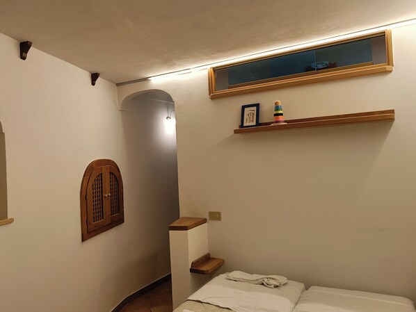 1 habitación y caja de seguridad en la habitación 