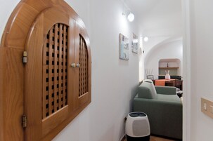 Appartamento | 1 camera, una cassaforte in camera, ferro/asse da stiro, Wi-Fi gratuito