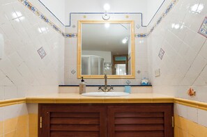 Apartment | Bathroom - Casa Vacanza Opuntia (Sperlonga)