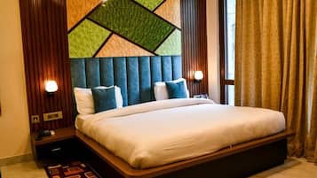 Family Suite, Balcony, City View | 1 bedroom, iron/ironing board, free WiFi