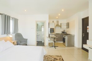 1 bedroom, iron/ironing board, free WiFi, bed sheets