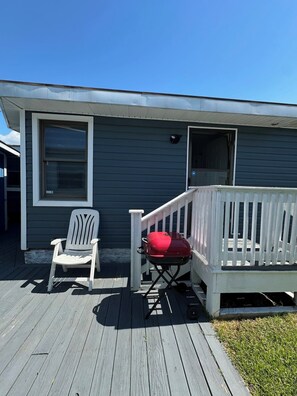 Terrace/patio - Updated and Comfortable Trailer in West OC! (Berlin)