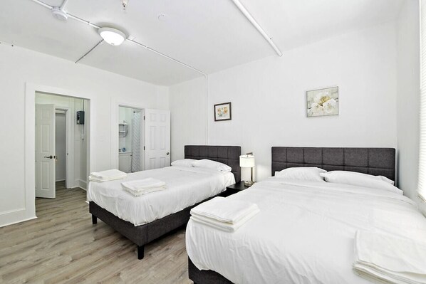 Iron/ironing board, WiFi, bed sheets