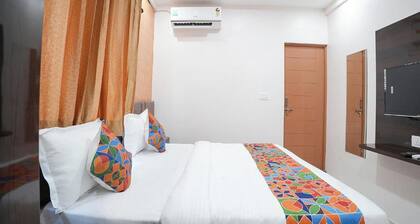 A White Pearl Suites