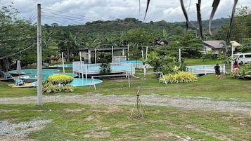 Piscine extérieure