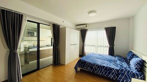 Double Room | Desk, free WiFi
