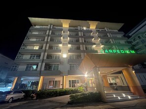 Front of property - Carpediem Hotel (Rayong)