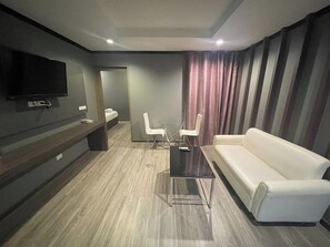 Suite, 2 Bedrooms | Desk, free WiFi, bed sheets - Carpediem Hotel (Rayong)