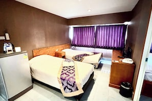 ห้องแฟมิลี่ | โต๊ะทำงาน, Wi-Fi ฟรี, ผ้าปูที่นอน