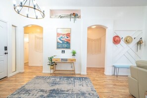 Interior - Stonecliff Oasis- w/ Hot tub (Page)