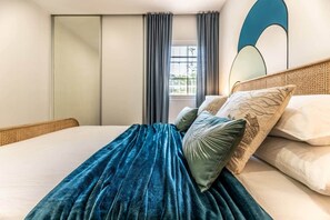 Bügeleisen/Bügelbrett, kostenloses WLAN, Bettwäsche