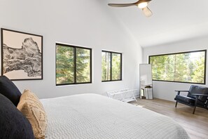 4 habitaciones, escritorio, wifi gratis y ropa de cama 