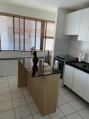 Microonde, forno, piano cottura