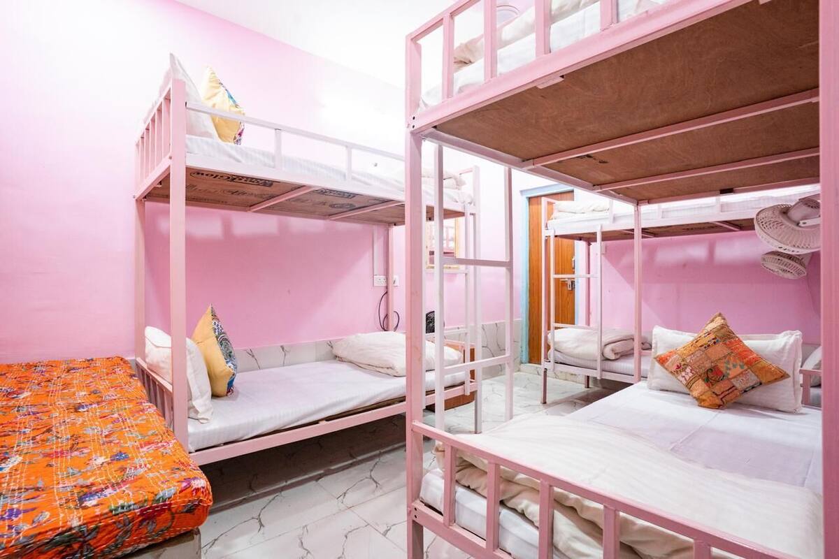 Classic Shared Dormitory | Soundproofing, free WiFi, bed sheets