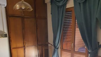 Habitación doble clásica | Wifi gratis y ropa de cama