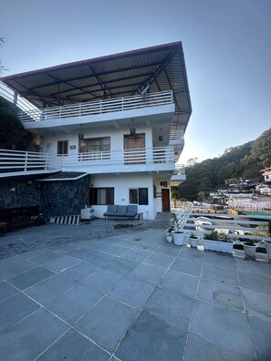 Voorkant van accommodatie