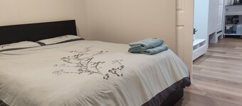 Easy Smart Moden Accommodation for long short staying