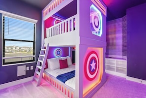 15 dormitorios, tabla de planchar con plancha, wifi y ropa de cama