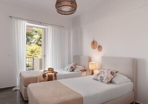 2 chambres, fer et planche à repasser, accès Internet, draps fournis