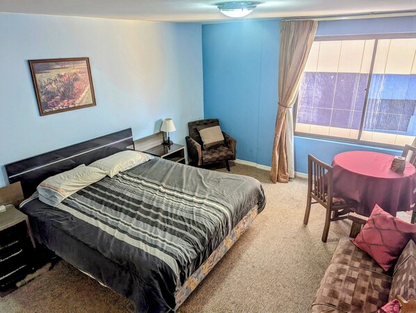 1 bedroom, iron/ironing board, WiFi, bed sheets