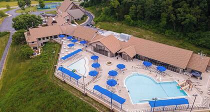 Galena Home with Golf Course View