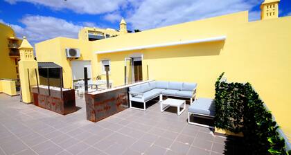 Beach, Poool and Leisure House by Algarving