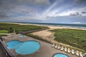 Pool - My Blue Ocean Fun Vacation Home (South Padre Island)