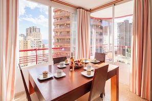 Standard Apartment, 1 Bedroom (Benidorm Levante Beach 11A) | Dining room