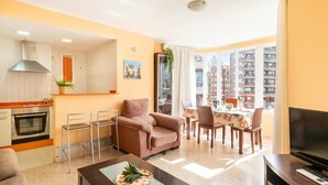 Lägenhet Standard - 1 sovrum - mikrovågsugn (Benidorm Levante Beach 8B) | Vardagsrum