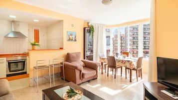 Apartamento estándar, 1 habitación, microondas (Benidorm Levante Beach 8B) | Zona de estar