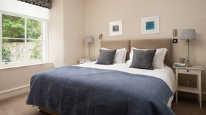 2 Schlafzimmer, Bügeleisen/Bügelbrett, Internetzugang, Bettwäsche