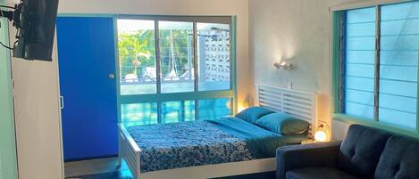 Fer et planche Ă repasser, Wi-Fi, literie fournie