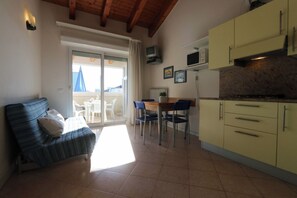 TV - Enjoy your vacation in style in Bibione (Bibione)