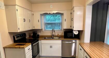 Spacious, Stylish Retreat. Cozy and Quiet. Centrally located 3 bed Ranch