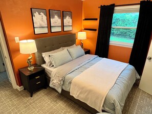 3 Schlafzimmer, Schreibtisch, Bügeleisen/Bügelbrett, kostenloses WLAN