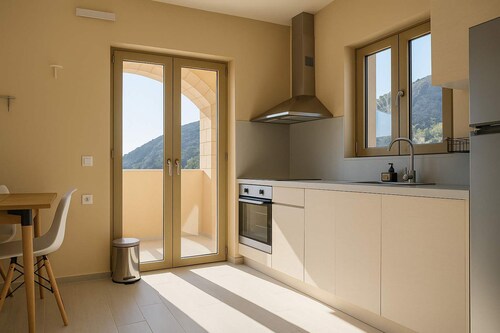 Milolithos Sunkissed Getaway Seaside Pool Escape