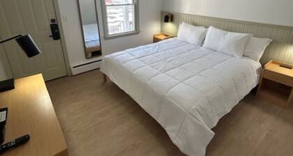 Full Accessible Inn Room - NFAI