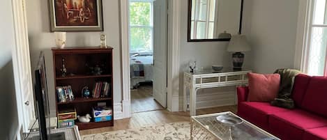 2 Schlafzimmer, Bügeleisen/Bügelbrett, WLAN, Bettwäsche