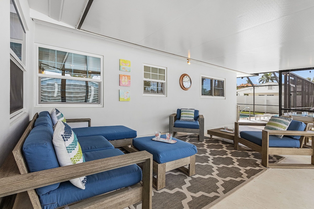 Photo 32 of Discover your perfect Naples getaway 1.2 miles from Lowdermilk Park Beach