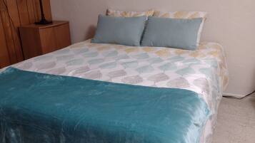 1 bedroom, iron/ironing board, bed sheets