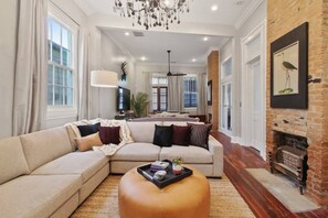 Unclassified image, 2 of 50, button - Historic 8BR Inn With Pool and Hot Tub (New Orleans)