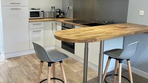Uklassifisert bilde, 3 av 7, knapp