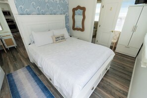 2 Schlafzimmer, Schreibtisch, Bügeleisen/Bügelbrett, kostenloses WLAN