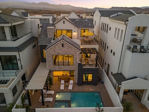 Exterior - Lula Cove: Private Pool! Desert Color Lagoon + Beaches (St. George)